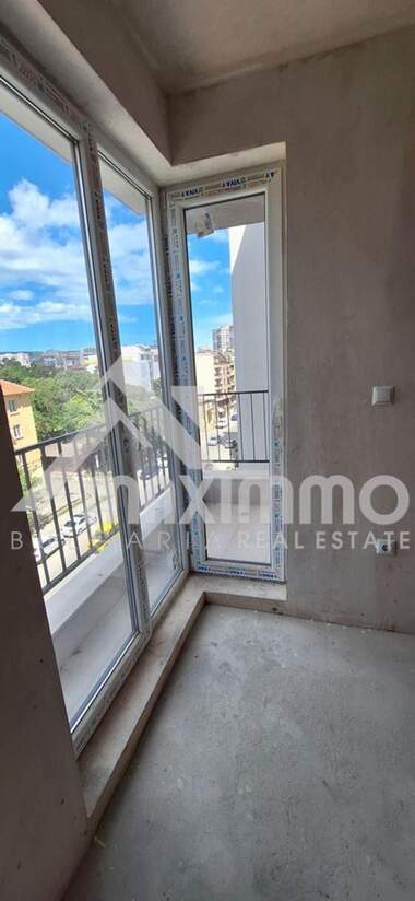 Satış - Apartman olarak Kolhozen pazar,  Varna