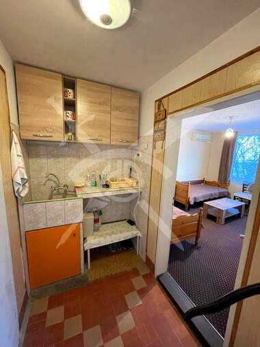 For rent - Floor of a house in Alen mak,  Varna