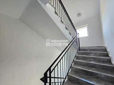 For sale - Apartment in Kiuchuk Parij,  Plovdiv