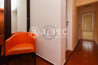 Verkauf - Wohnung in Wazrajdane,  Burgas
