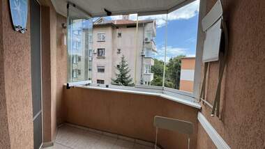 Аренда - Квартира в Лазур,  Бургас
