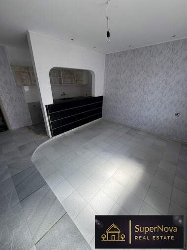 Vânzare - Apartament în Kamenni,  Haskovo