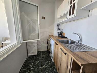 Miete - Wohnung in Zentar,  Burgas