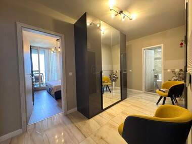 Închiriere - Apartament în Sarafovo,  Burgas