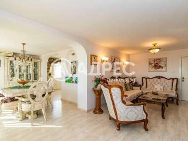 Продажба - Къща в Траката,  Варна