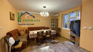 Vânzare - Apartament în Dobrudjanski,  Șumen