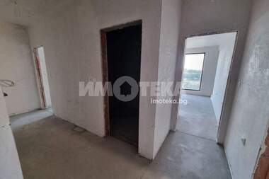 Продажба - Апартамент в Тракия,  Пловдив