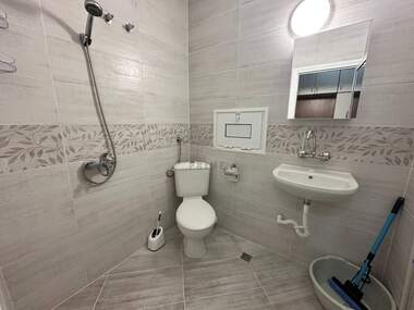 Miete - Wohnung in Izgrew,  Burgas