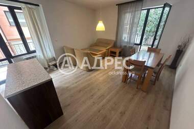 Închiriere - Apartament în Geo Milev,  Sofia