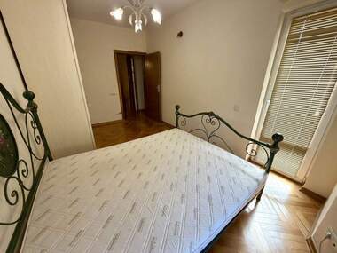 Închiriere - Apartament în Ideal City Center,  Pleven