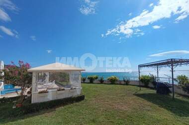 Продажа - Квартира в Топола,  Добрич