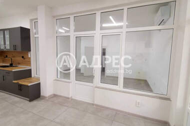 Kira - Ofis/Güzellik salonu olarak Sandanski,  Blagoevgrad