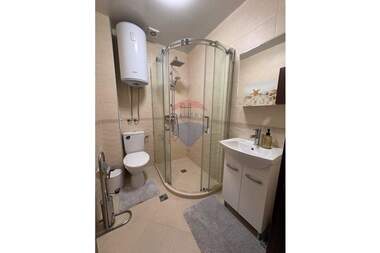 Închiriere - Apartament în Pobeda,  Varna