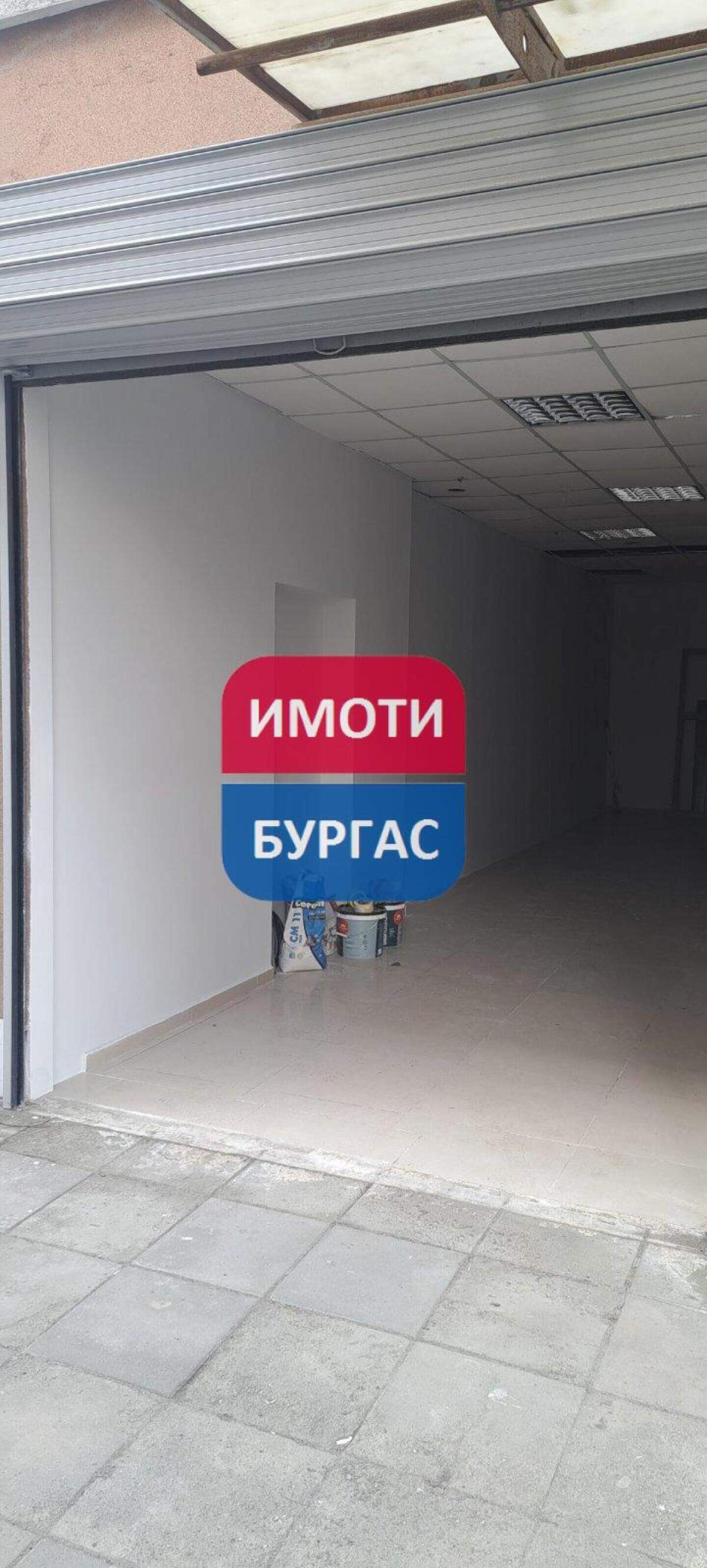 Паркомясто в Лазур, Бургас – снимка 3