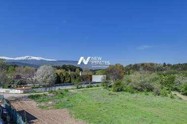 For sale - House in Kambanite,  Sofia