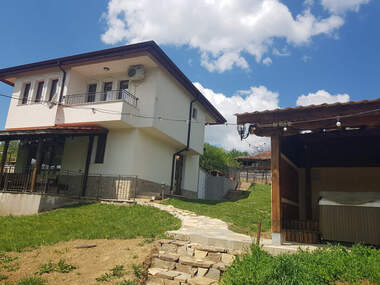 Vânzare - Casă în Elena,  Veliko Tărnovo