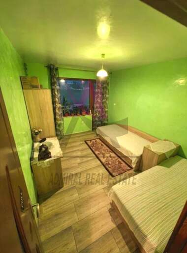 Kira - Apartman olarak Vazrajdane 4,  Varna
