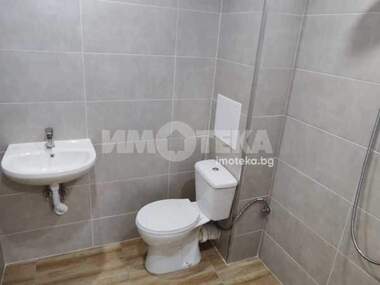 Verkauf - Büro in Owtscha Kupel 1,  Sovia
