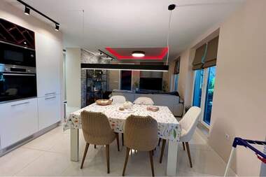 Vânzare - Apartament în Zelenika,  Varna