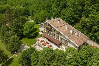 For sale - Hotel in Sushina,  Shumen