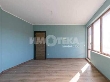 Продажба - Апартамент във Виница,  Варна