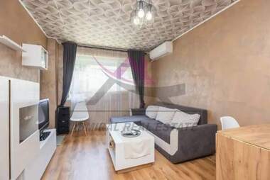 Închiriere - Apartament în Asparuhovo,  Varna