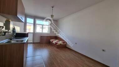 For sale - Apartment in Zona B,  Veliko Tarnovo