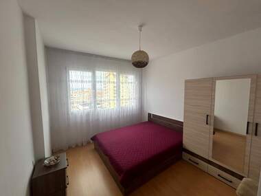 Vânzare - Apartament în Iztok,  Pazardjik
