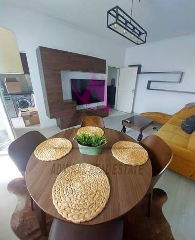 Miete - Wohnung in Wazrajdane 3,  Warna