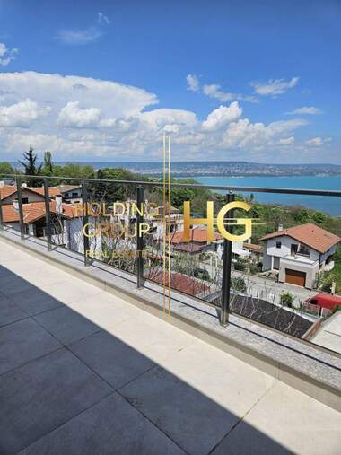Vânzare - Apartament în Galata,  Varna