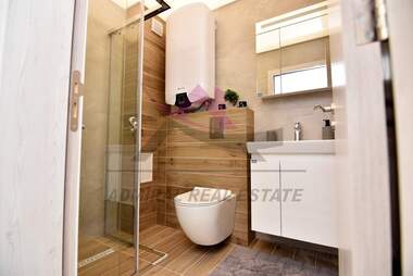 For sale - Apartment in Vazrajdane 3,  Varna