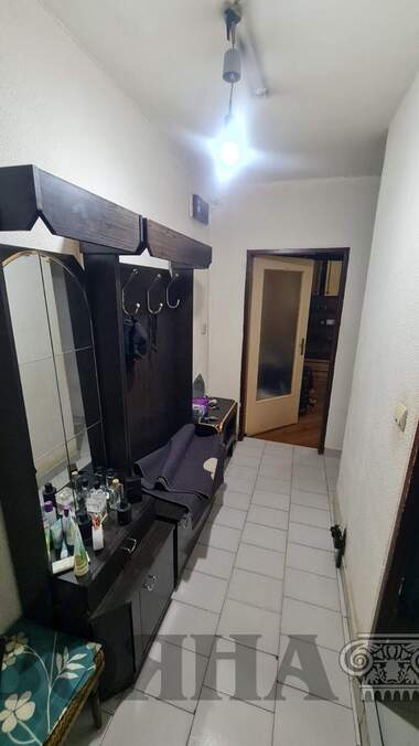 Vânzare - Apartament în Văzrajdane,  Ruse