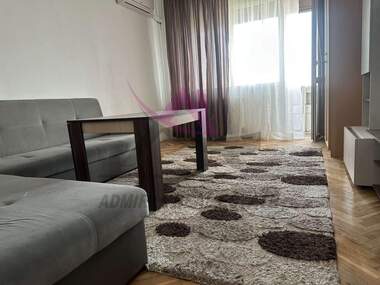Miete - Wohnung in Mladost 2,  Warna