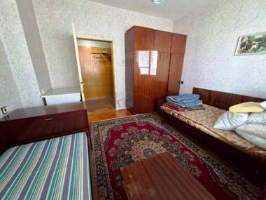 Verkauf - Etage von Haus in Borowez,  Targowishte