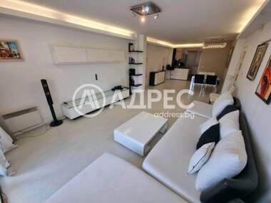 Închiriere - Apartament în Goțe Delceev,  Sofia
