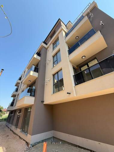 Продажба - Апартамент в Коматево,  Пловдив