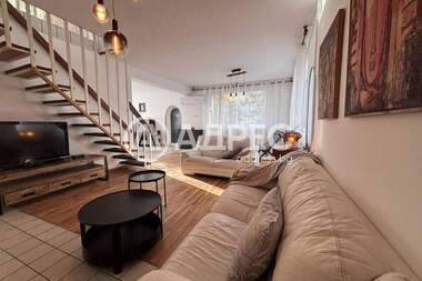 Închiriere - Apartament în Simeonovo,  Sofia