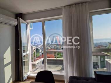 Vânzare - Apartament în Pceelina,  Varna