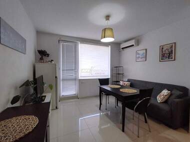 Închiriere - Apartament în Ovcea Kupel,  Sofia