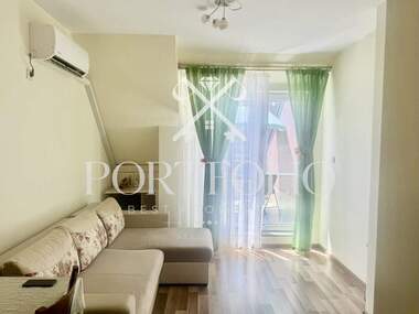 For sale - Apartment in Vazrajdane,  Burgas