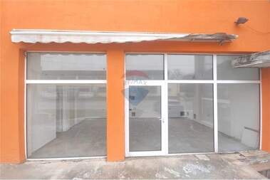 For rent - Store in Targovia na edro,  Ruse
