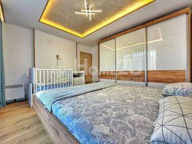 Verkauf - Wohnung in Mladejki halm,  Plowdiw