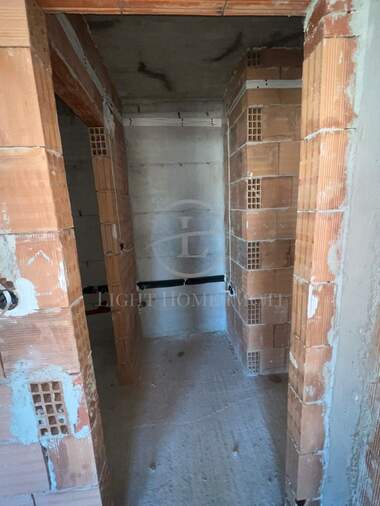 Продажба - Апартамент в Остромила,  Пловдив