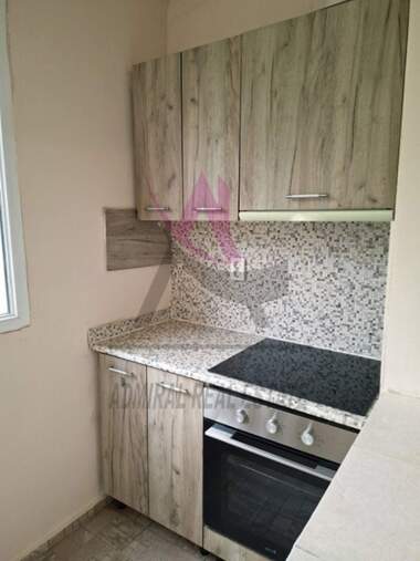 Kira - Apartman olarak Vazrajdane 4,  Varna
