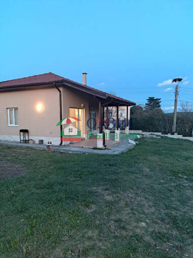For sale - House in Ravadinovo,  Burgas