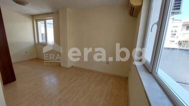 For sale - Apartment in Liatno kino Trakia,  Varna