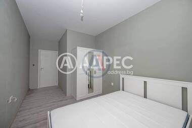Vânzare - Apartament în Hristo Smirnenski,  Plovdiv