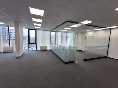Kira - Ofis olarak Center,  Sofia