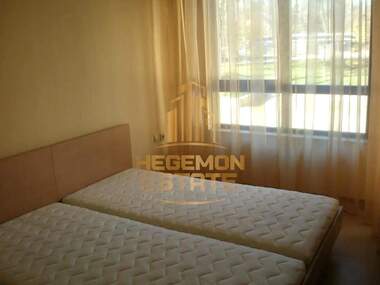 Vânzare - Apartament în Golden Sands,  Varna