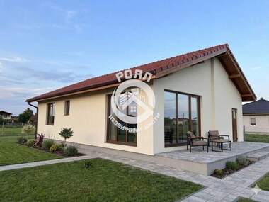 For sale - House in Graf Ignatievo,  Plovdiv
